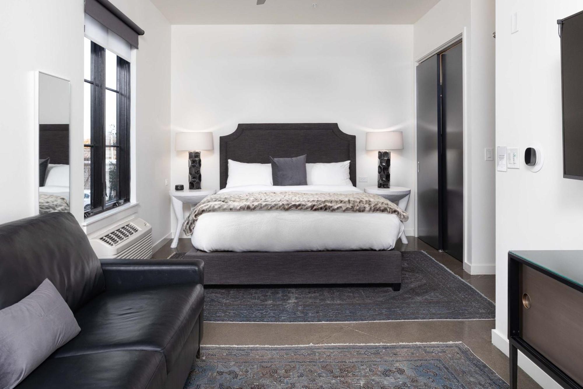 121 Hotel By Avantstay Chic Modern Hotel In Nashville Extérieur photo