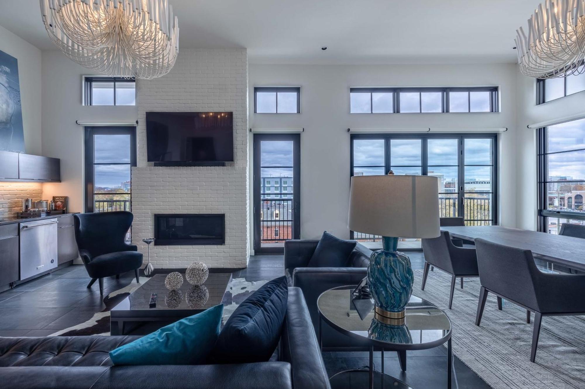 121 Hotel By Avantstay Chic Modern Hotel In Nashville Extérieur photo