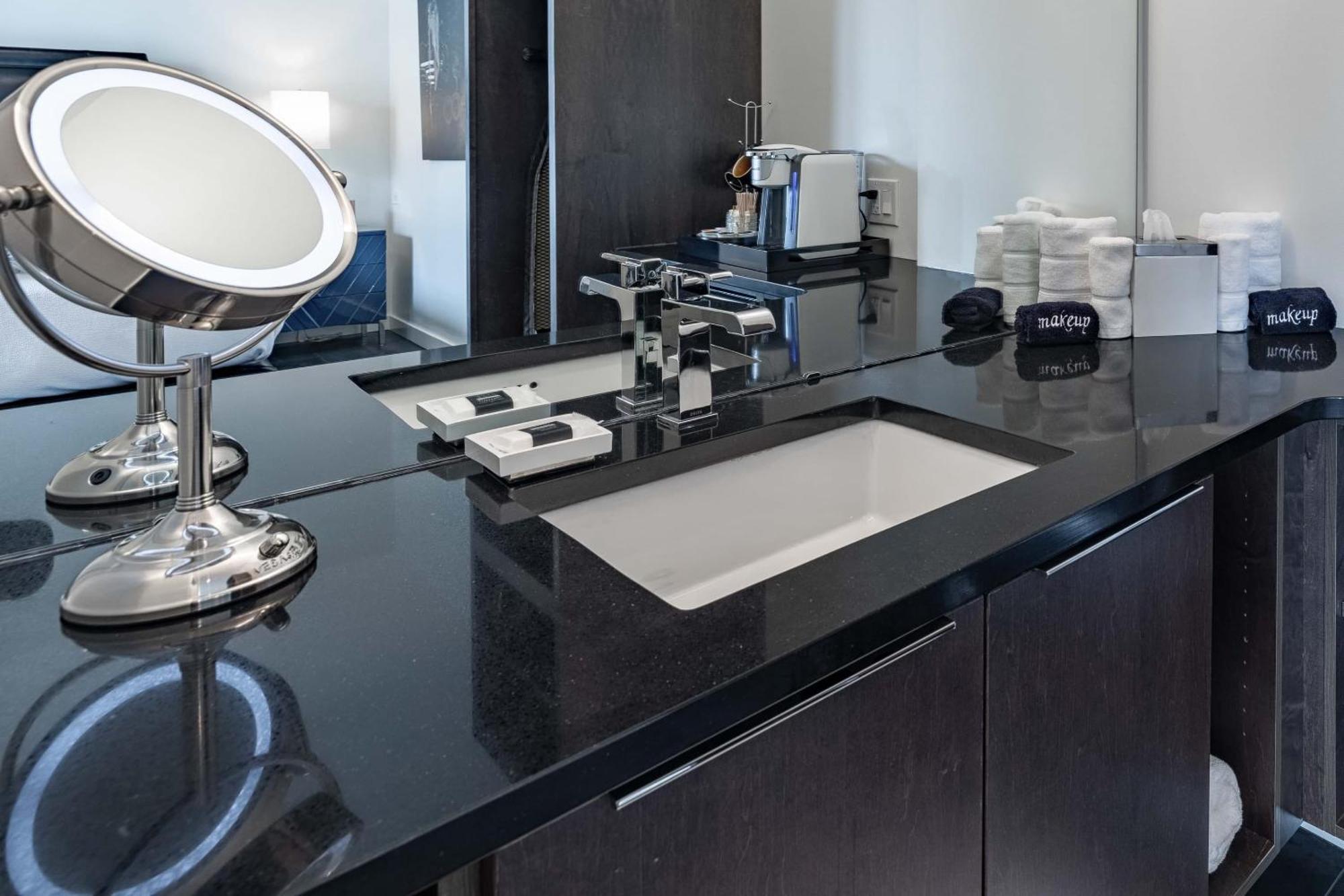 121 Hotel By Avantstay Chic Modern Hotel In Nashville Extérieur photo