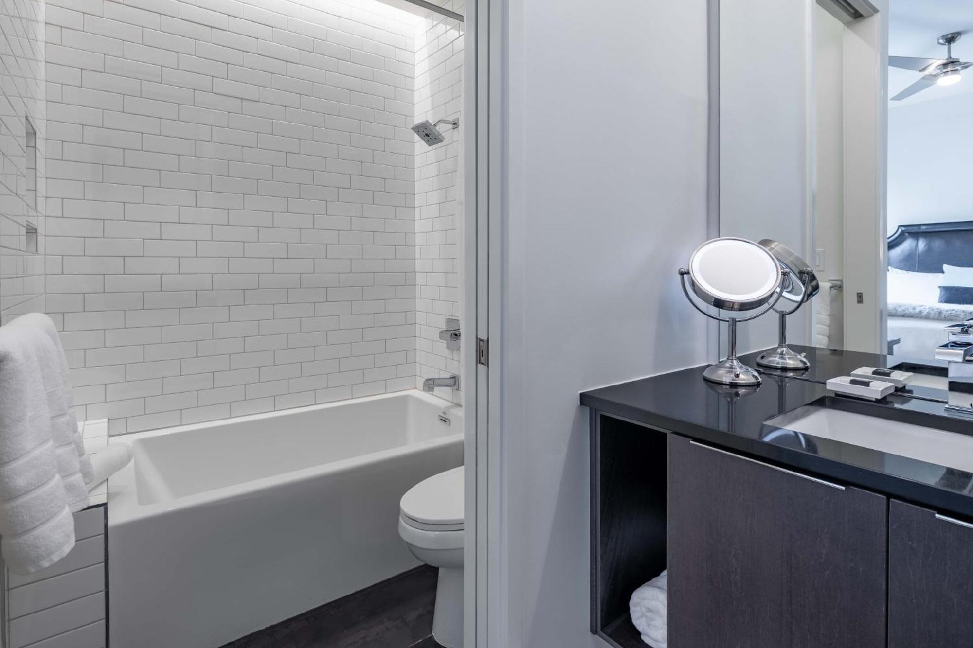 121 Hotel By Avantstay Chic Modern Hotel In Nashville Extérieur photo